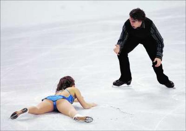 Bryce Davison, Jessica Dube