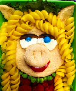 تقديم المعكرونة لطفلك