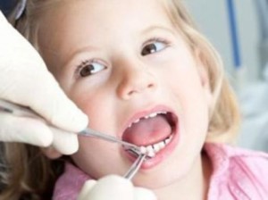 طبيب الاسنان