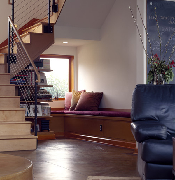  افكار وتجارب منزلية مبدعة لاستخدام المساحة تحت الدرج 7-space-under-stairs